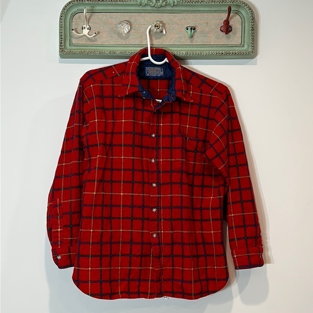 Pendleton vintage wall plaid red long sleeve button down shirt medium women’s
